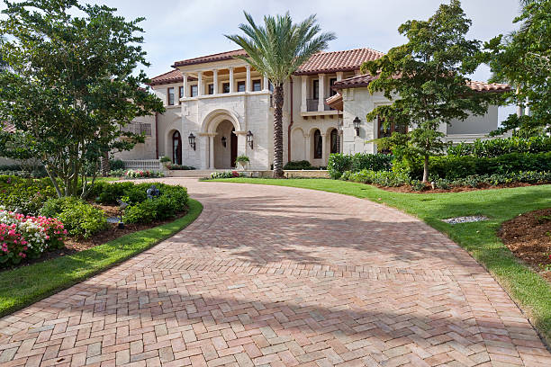 Best Affordable Driveway Paving  in Oswego, IL